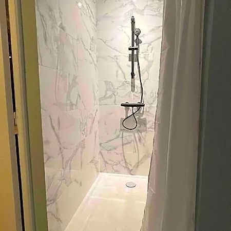 Luxury Marie Paris Orly Jacuzzi